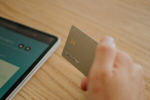 Read more about the article What Merchants Qualify as High-Risk for Credit Card Processing